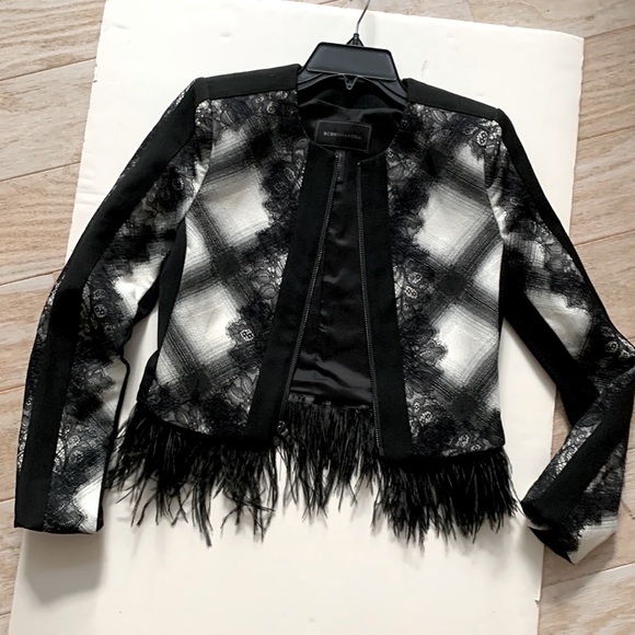 BCBG Quincy Ostrich Feather Trim Lace Detail Black White Crop Blazer Jacket 🖤 - Picture 2 of 16